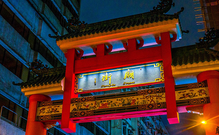 香港宣布單向通關，符合條件的香港居民從11月23日開始，回港無需隔離