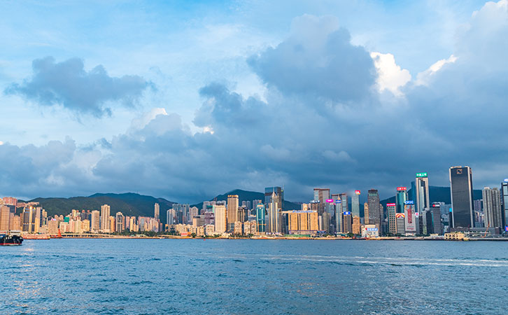 既能保留國籍，還兼享小國護照優勢？原來香港身份優勢這么多!